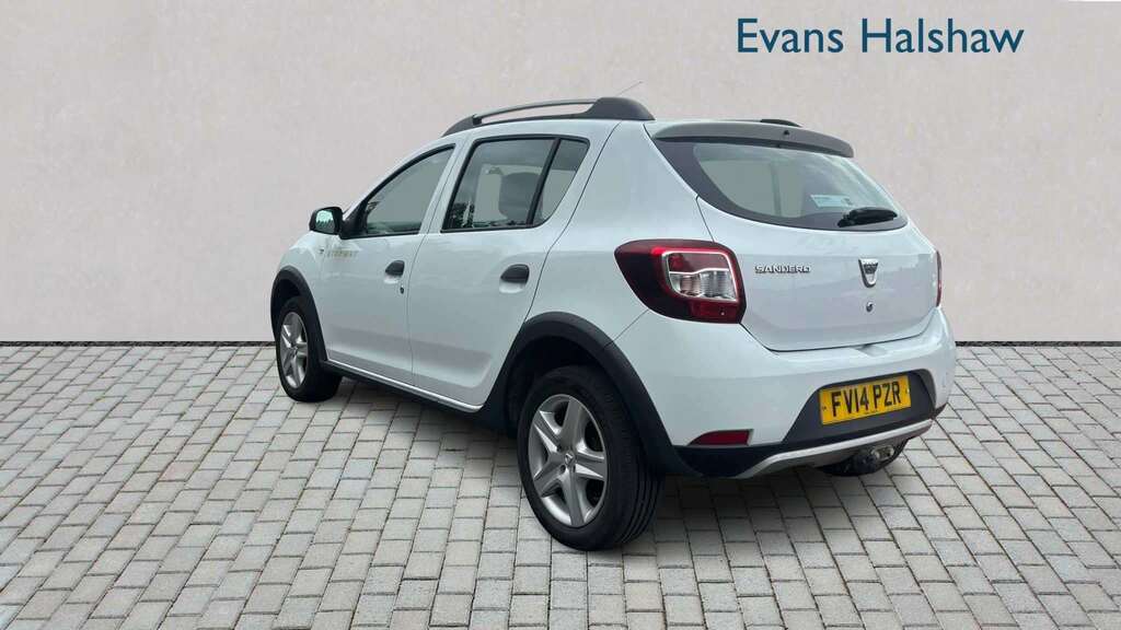 Dacia Sandero Stepway 1.5 Dci Ambiance 2014 FV14PZR White #3