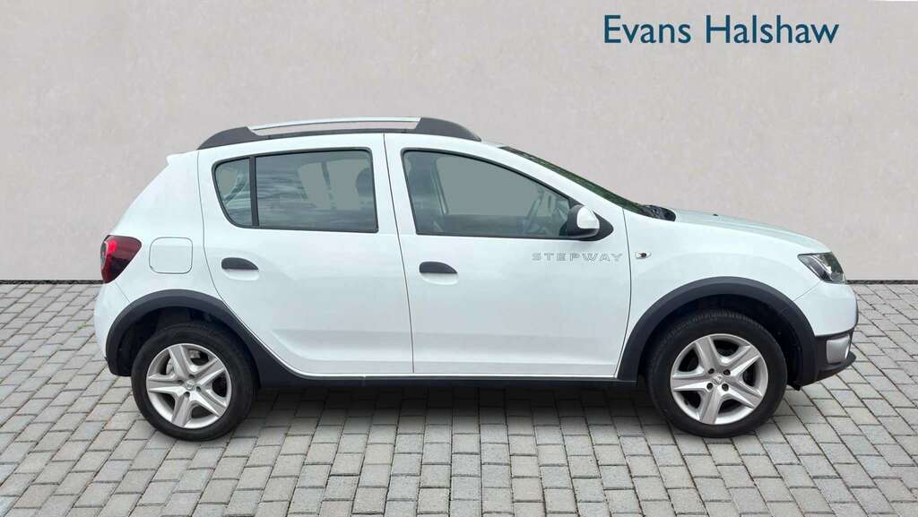 Dacia Sandero Stepway 1.5 Dci Ambiance 2014 FV14PZR White #6