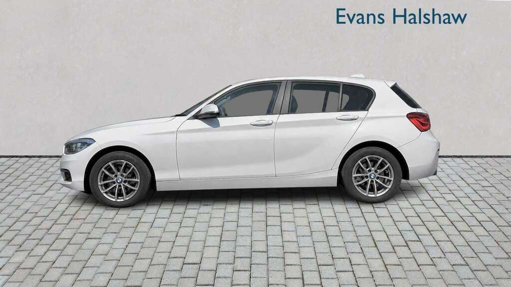 BMW 1 Series 116D Se Business Navservotronic 2017 YC67XVG White #6