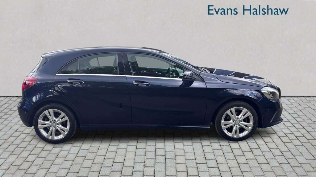 Mercedes-Benz A Class A180d Sport Premium 2017 SN67YBK Blue #4