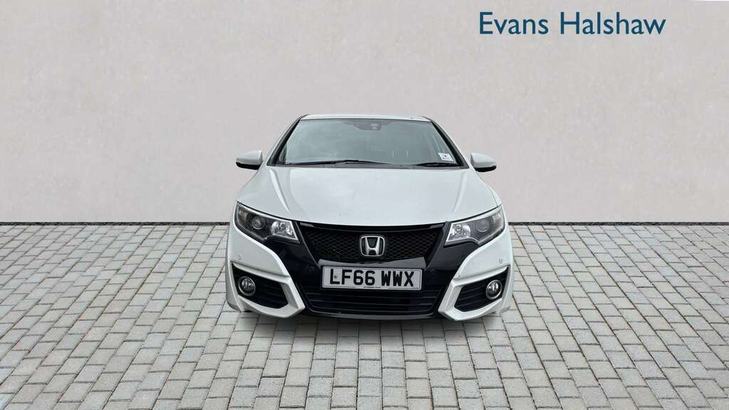 Honda Civic 1.8 I-vtec Se Plus Nav 2016 LF66WWX White #4