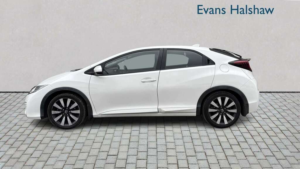 Honda Civic 1.8 I-vtec Se Plus Nav 2016 LF66WWX White #3