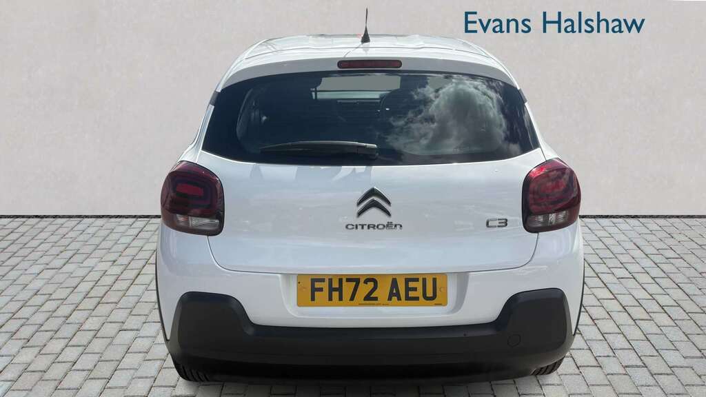 Citroen C3 1.2 Puretech You 2023 FH72AEU White #6