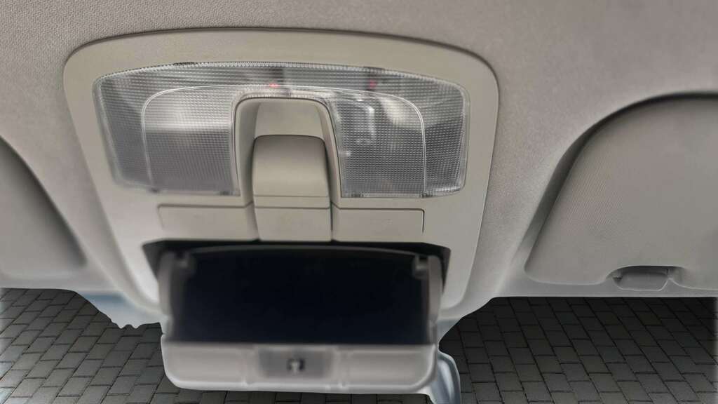 SsangYong Tivoli 1.5P Ultimate 2022 YX22YTU Black #2