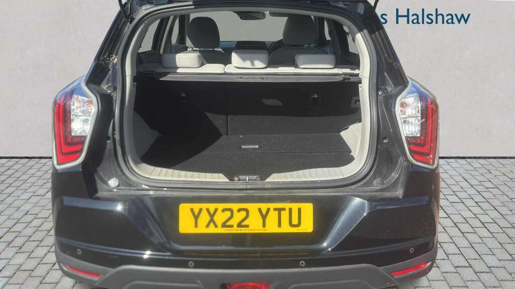 SsangYong Tivoli 1.5P Ultimate 2022 Black #5