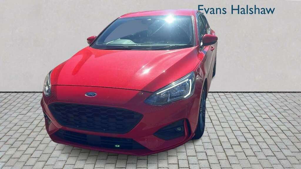 Ford Focus 1.5 Ecoblue 120 St-line 2020 SO69JCZ Red #2