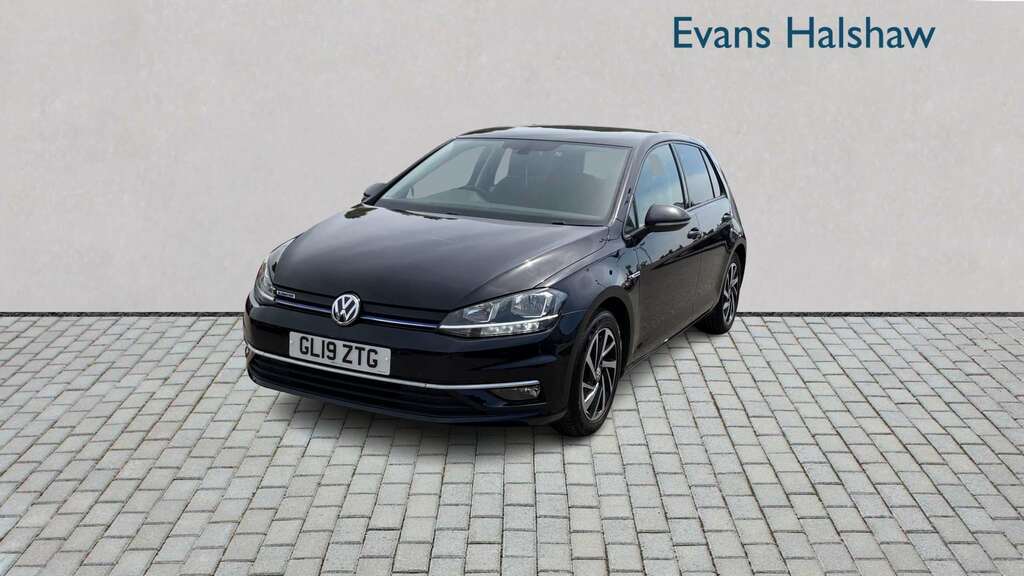 Volkswagen Golf 1.5 Tsi Evo Match 2019 GL19ZTG Black #2