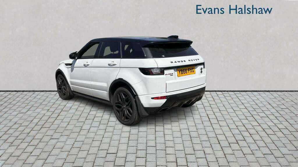 Land Rover Range Rover Evoque 2.0 Td4 Hse Dynamic 2016 YB66FXG White #3