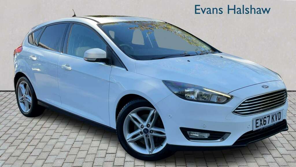 Ford Focus 1.5 Ecoboost Titanium Navigation 2017 White