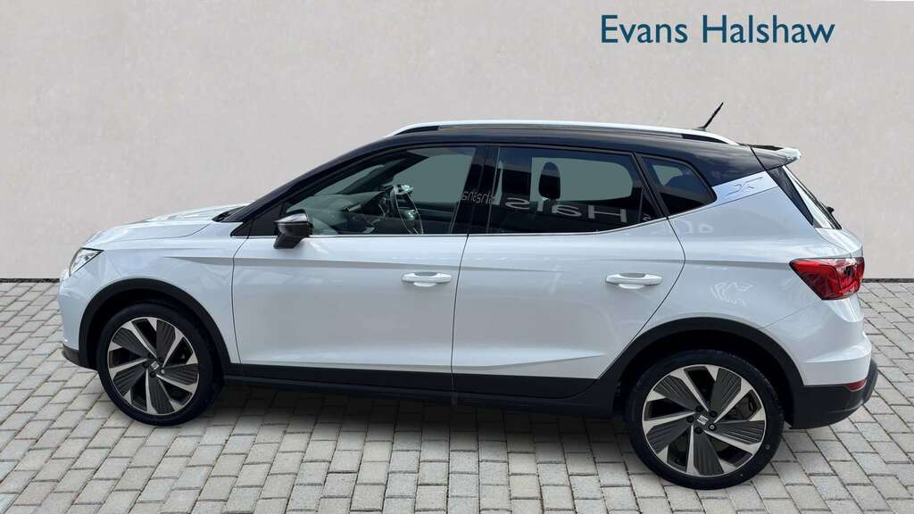 Seat Arona 1.0 Tsi 110 Fr Sport Dsg 2021 UGZ8157 White #5