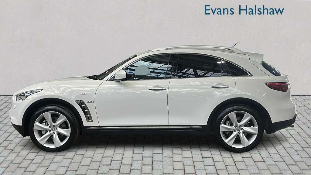 Infiniti QX70 3.0D S Premium 2015 NJ15OKB White #3