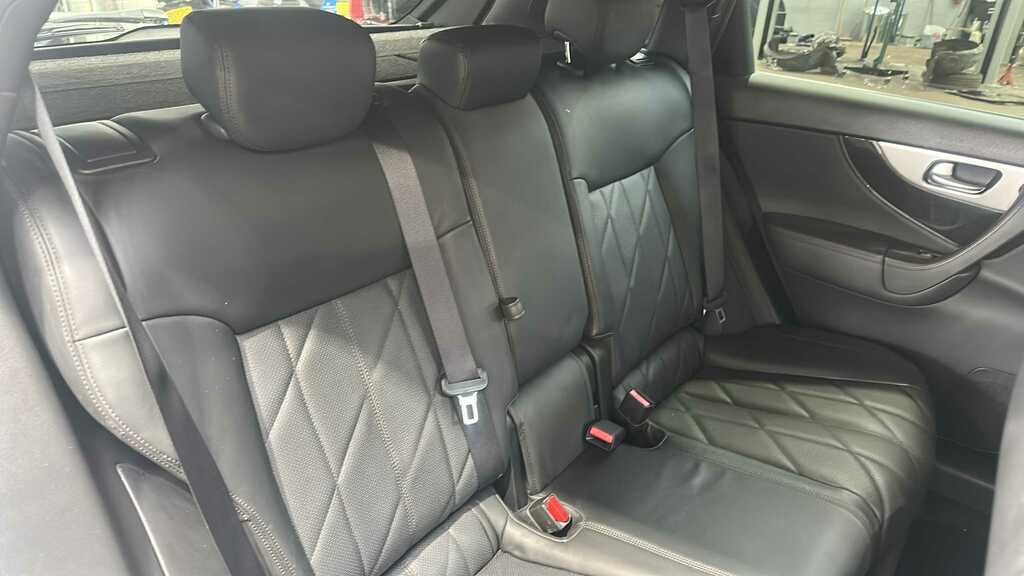 Infiniti QX70 S Design D Black #12