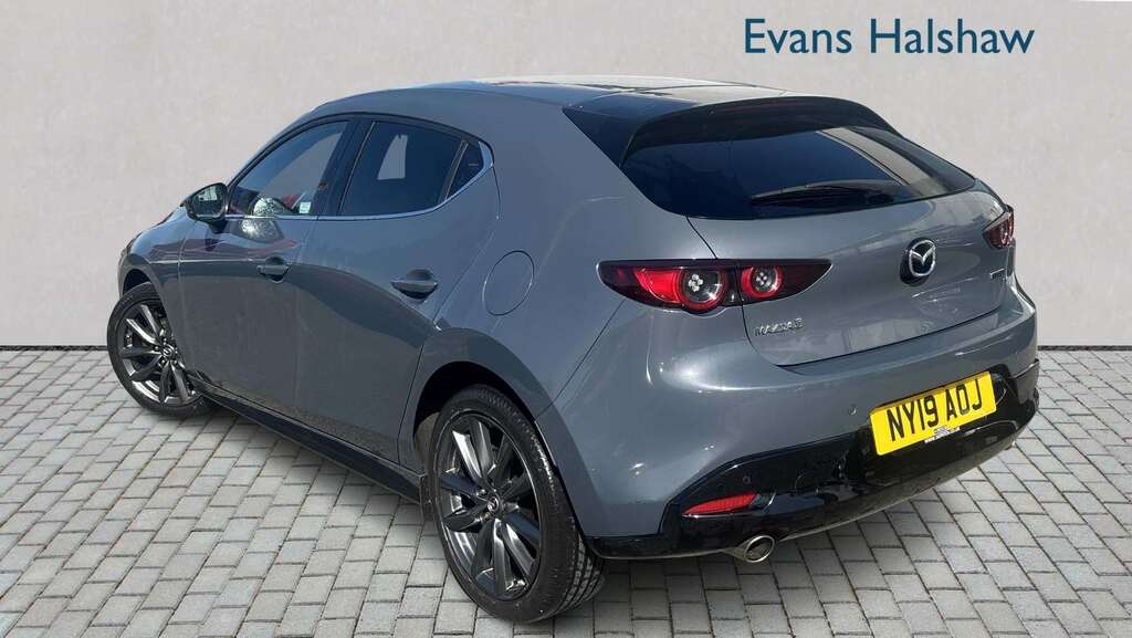 Mazda 3 2.0 Skyactiv G Mhev Sport Lux 2019 NY19AOJ Grey #2