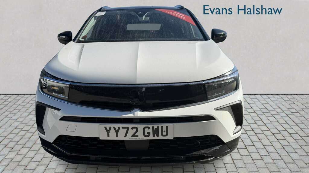 Vauxhall Grandland 1.2 Turbo Gs Line 2022 YY72GWU White #2