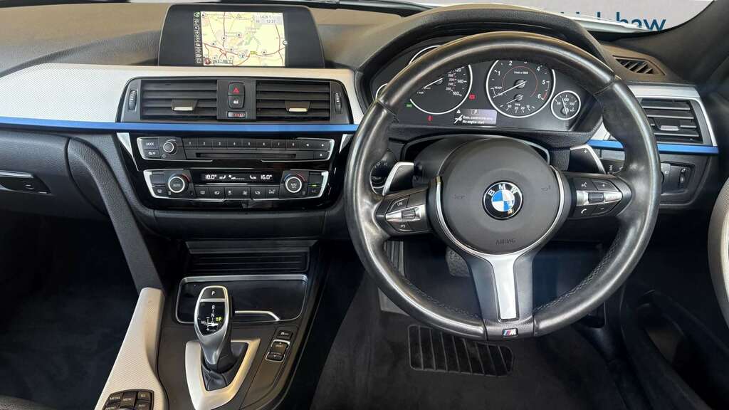 BMW 3 Series 320D M Sport Step 2017 YH17TSU White #3
