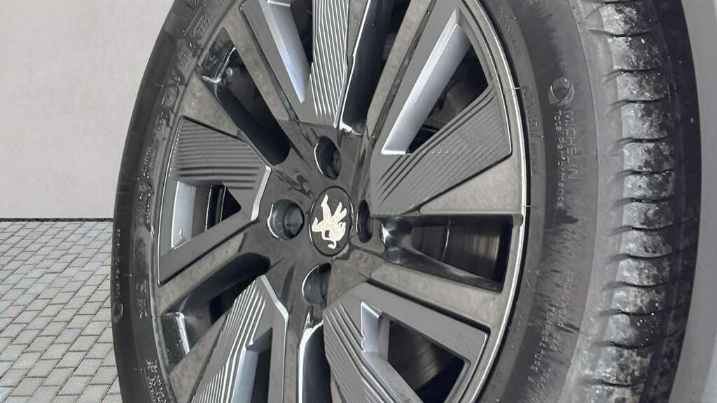 Peugeot 2008 1.2 Puretech 155 Gt Eat8 2020 NU70XBX Red #6