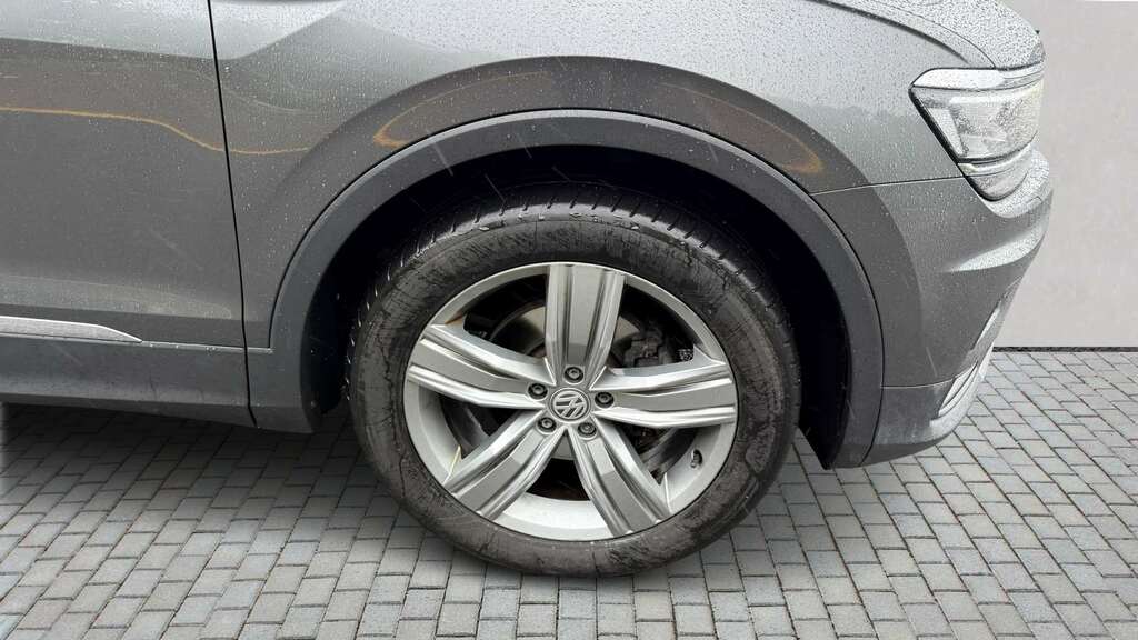 Volkswagen Tiguan 2.0 Tdi 150 4Motion Sel Dsg 2017 J666JDN Grey #6