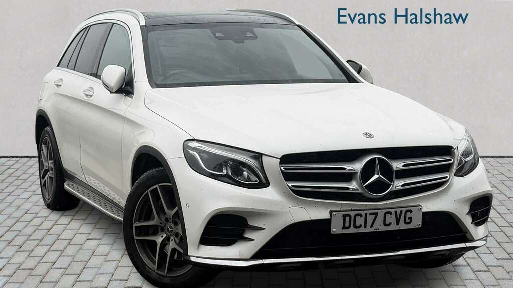 Mercedes-Benz GLC Class 220D 4Matic Amg Line Premium 9G-tronic 2017 White