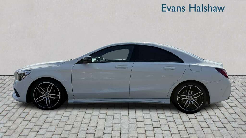 Mercedes-Benz CLA Class 180 Amg Line Tip 2017 White #2