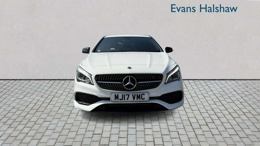 Mercedes-Benz CLA Class 180 Amg Line Tip 2017 White