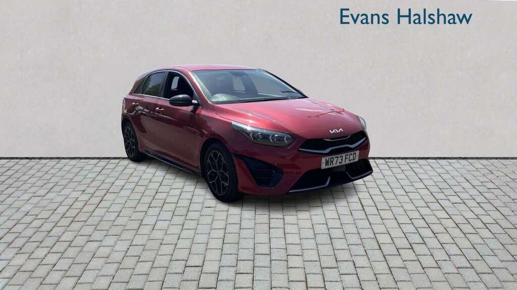 Kia Ceed 1.5T Gdi Isg Gt-line 2023 Red