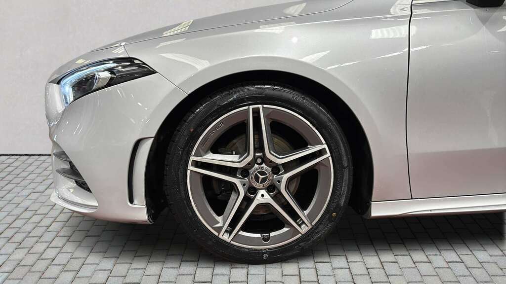 Mercedes-Benz A Class A180 Amg Line 2020 MV70JXF Silver #5