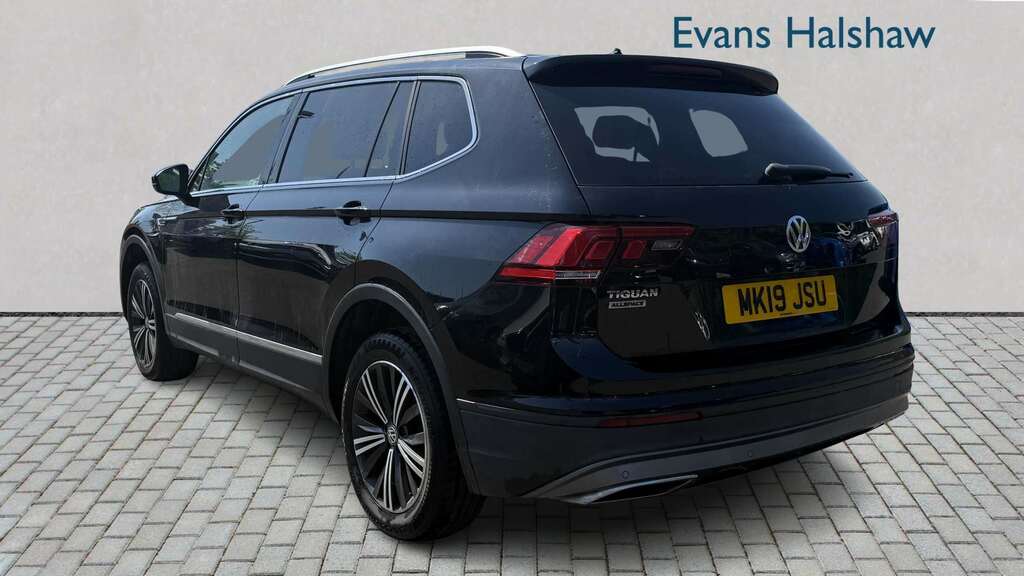 Volkswagen Tiguan Allspace 2.0 Tdi Se Nav 2019 MK19JSU Black #3