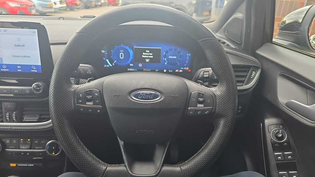 Ford Puma 1.0 Ecoboost Hybr Mhev 155 St-line Vignale Dct YC23WVL Black #6