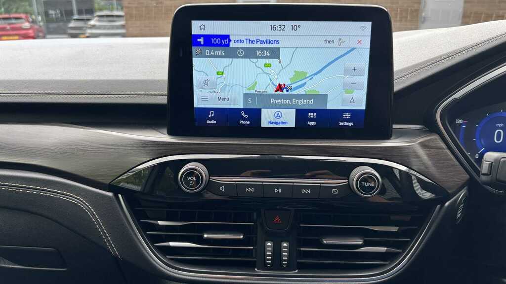 Ford Kuga 2.5 Phev Vignale Cvt 2023 FV72ZYL Silver #2
