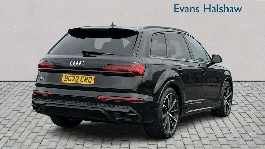 Audi Q7 55 Tfsi Quattro Black Edition Tiptronic 2022 BG22CMO Black #2