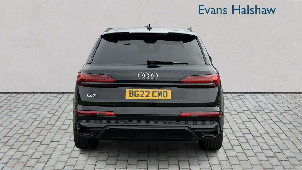 Audi Q7 55 Tfsi Quattro Black Edition Tiptronic 2022 BG22CMO Black #5