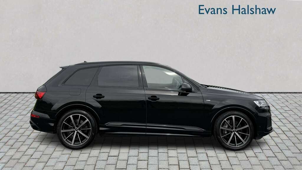 Audi Q7 55 Tfsi Quattro Black Edition Tiptronic 2022 BG22CMO Black #6