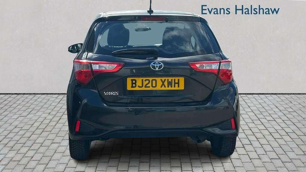 Toyota Yaris 1.0 72 Vvt-i Icon 2020 Black #6