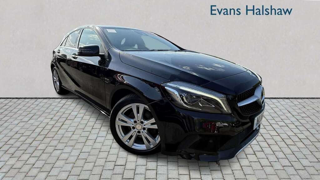 Mercedes-Benz A Class A200d Sport Premium 2016 Black