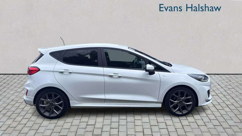 Ford Fiesta 1.0 Ecoboost Hybrid Mhev 125 St-line 2023 SN23LCK White #4