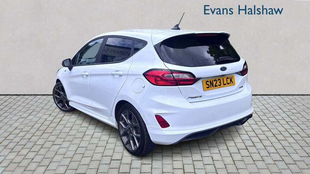 Ford Fiesta 1.0 Ecoboost Hybrid Mhev 125 St-line 2023 SN23LCK White #2