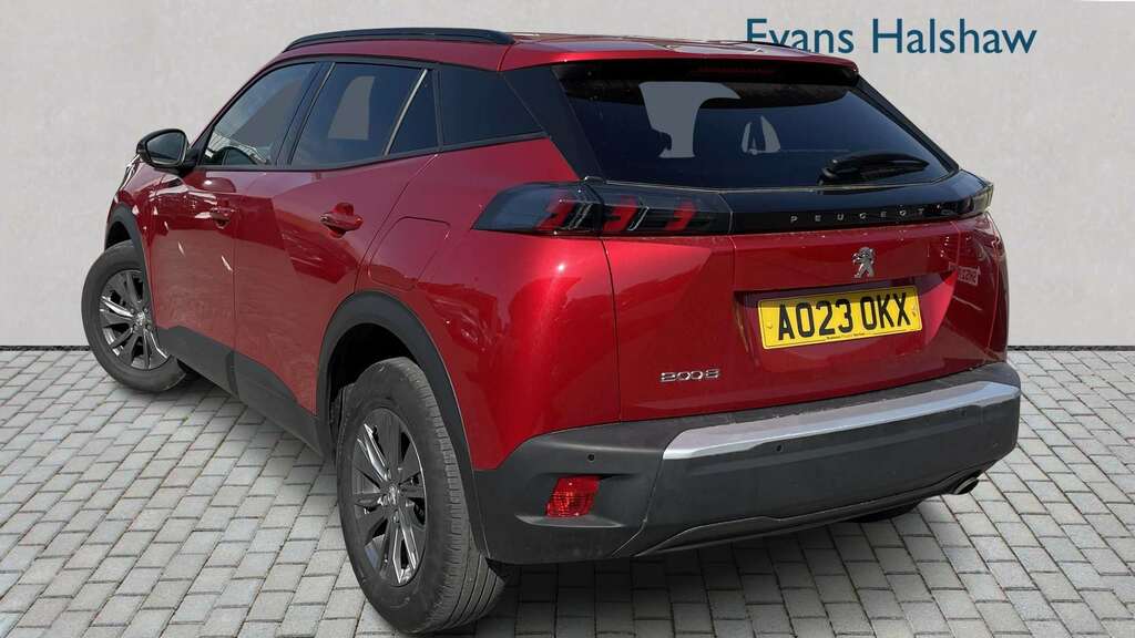 Peugeot 2008 1.2 Puretech Active Premium 2023 AO23OKX Red #2
