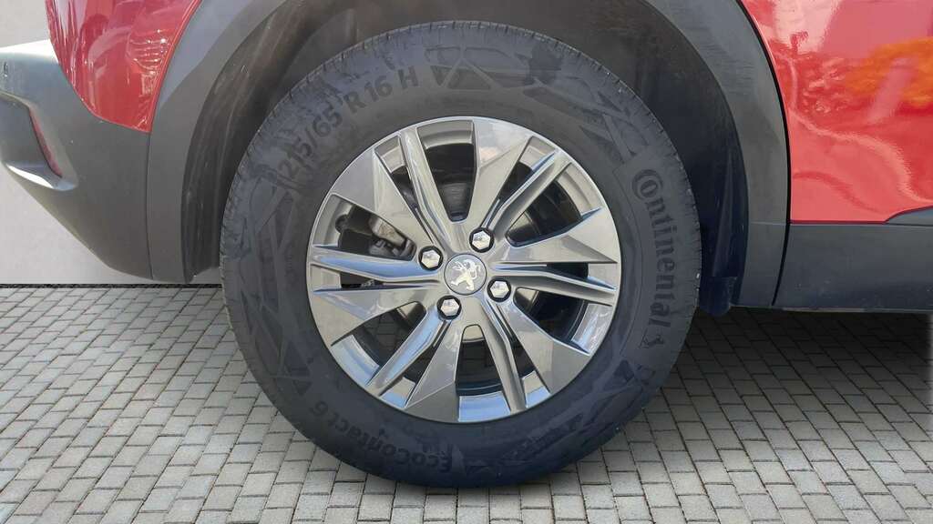 Peugeot 2008 1.2 Puretech Active Premium 2023 AO23OKX Red #3