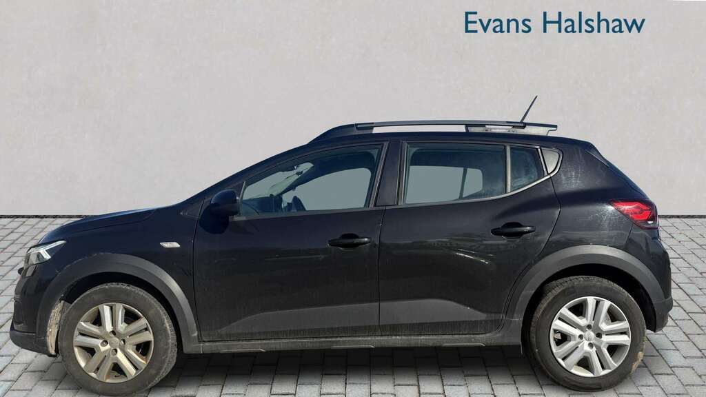 Dacia Sandero Stepway 1.0 Tce Bi-fuel Expression 2023 HT73KGU Black #4
