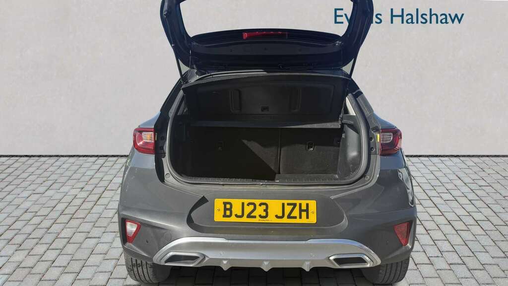 Kia Stonic 1.0T Gdi 48V Gt-line S 2023 BJ23JZH Grey #6