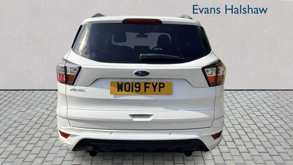 Ford Kuga 1.5 Ecoboost St-line 2Wd 2019 WO19FYP White #4