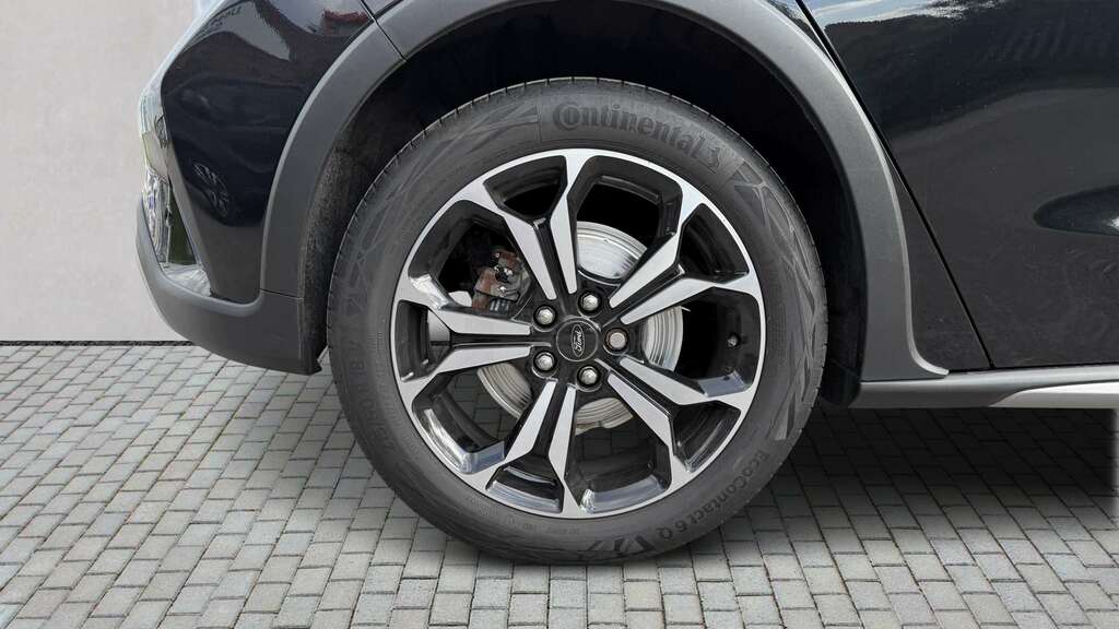Ford Focus 1.0 Ecoboost Hybrid Mhev 125 Active X Edition MJ21OKG Black #6