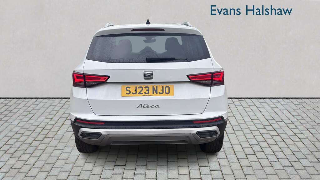 Seat Ateca 1.5 Tsi Evo Xperience 2023 SJ23NJO White #4
