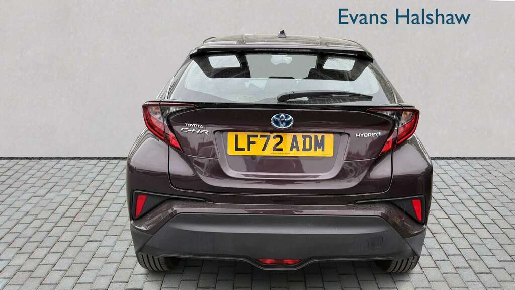 Toyota C-Hr 1.8 Hybrid Icon Cvt 2023 LF72ADM Purple #5