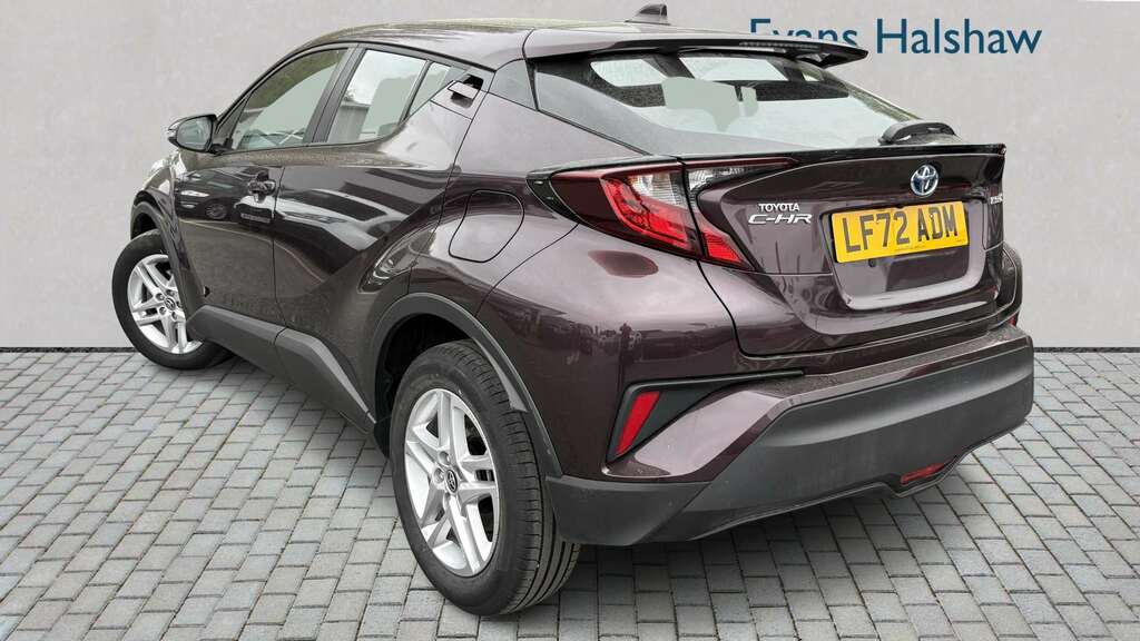 Toyota C-Hr 1.8 Hybrid Icon Cvt 2023 LF72ADM Purple #3
