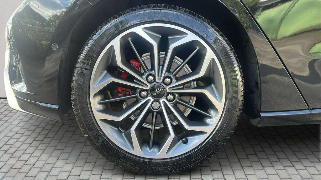 Ford Focus 1.0 Ecoboost Hybrid Mhev St-line X 2025 KS75YXU Black #6