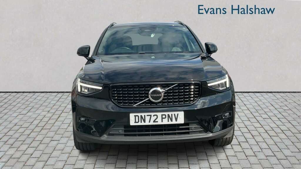 Volvo XC40 2.0 B3p Plus Dark 2022 DN72PNV Grey #3