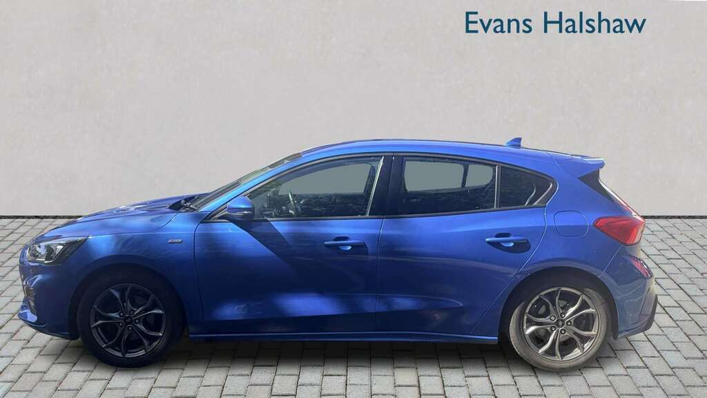 Ford Focus 1.0 Ecoboost 125 St-line 2019 WN69YMW Blue #4