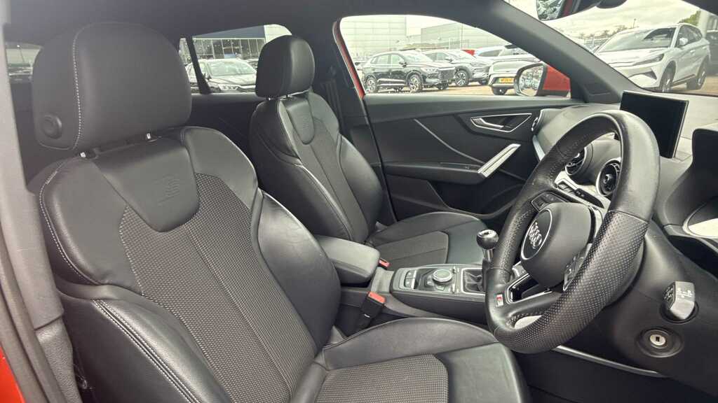 Audi Q2 1.4 Tfsi S Line 2017 Orange #3