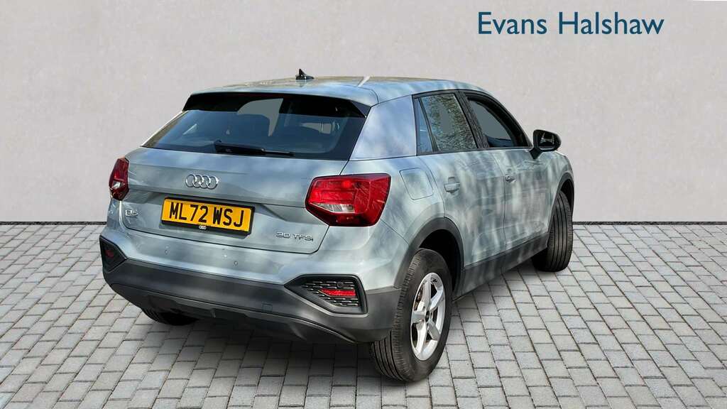 Audi Q2 30 Tfsi Technik 2022 ML72WSJ Grey #3